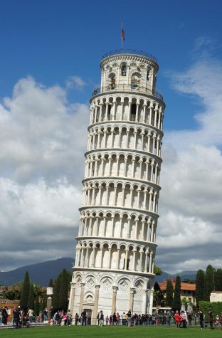 The Famous Leaning Tower of Pisa reopens-12/15/01