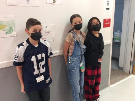DECADE DAY: Sixth graders show school spirit by dressing up for decade day!