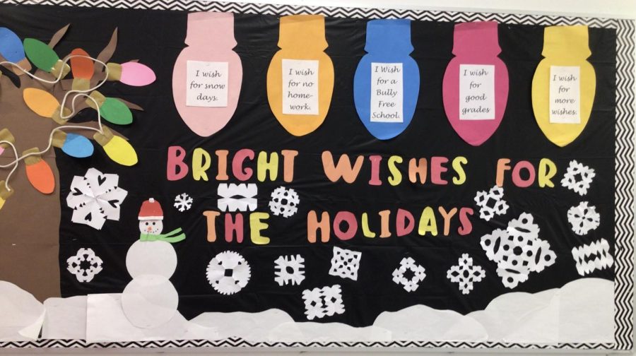 HAPPY HOLIDAYS FROM WOODBRIDGE MIDDLE SCHOOL!  WMS prepares for a week of activities.