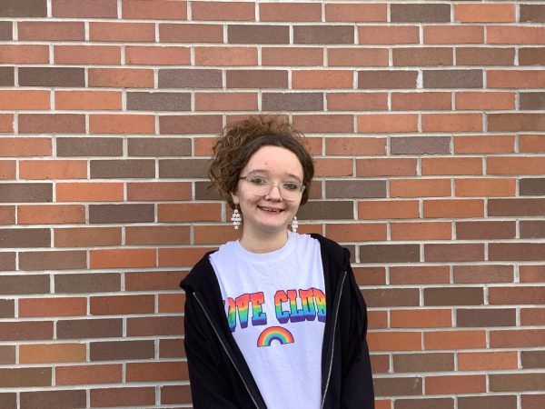 Mia Muilenburg poses for an NJHS candidate picture. 