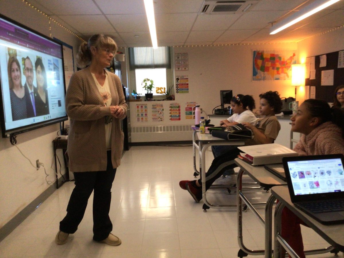  Mrs. Rodak teaches her civics class.

