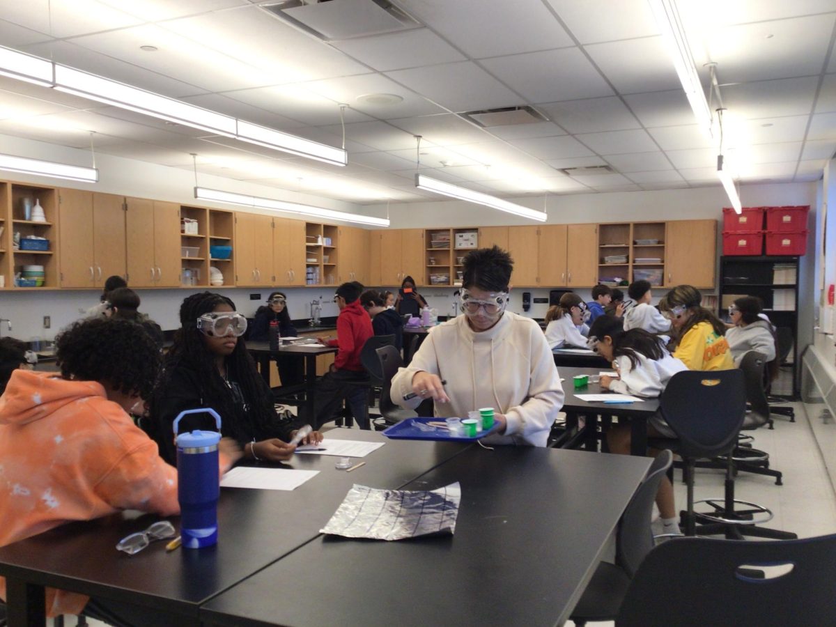 Mrs.Gallahe's class does experiments at WMS 

